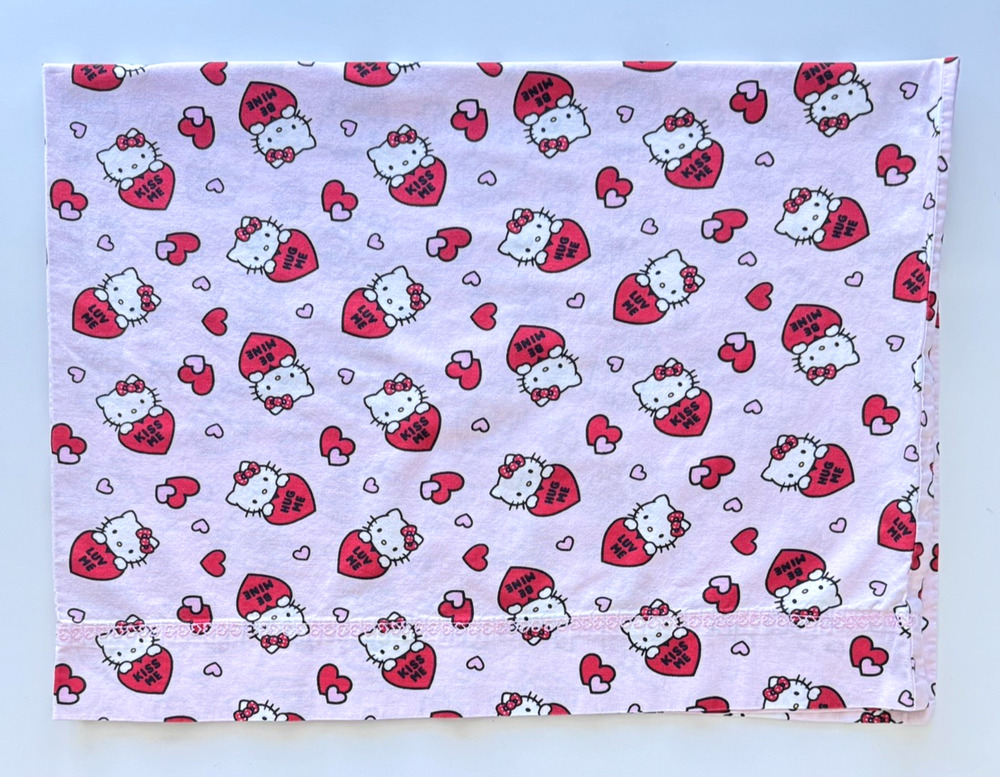 Sanrio HELLO KITTY Standard Size Pillowcase Pink Red Hearts 20"x30" Valentines
